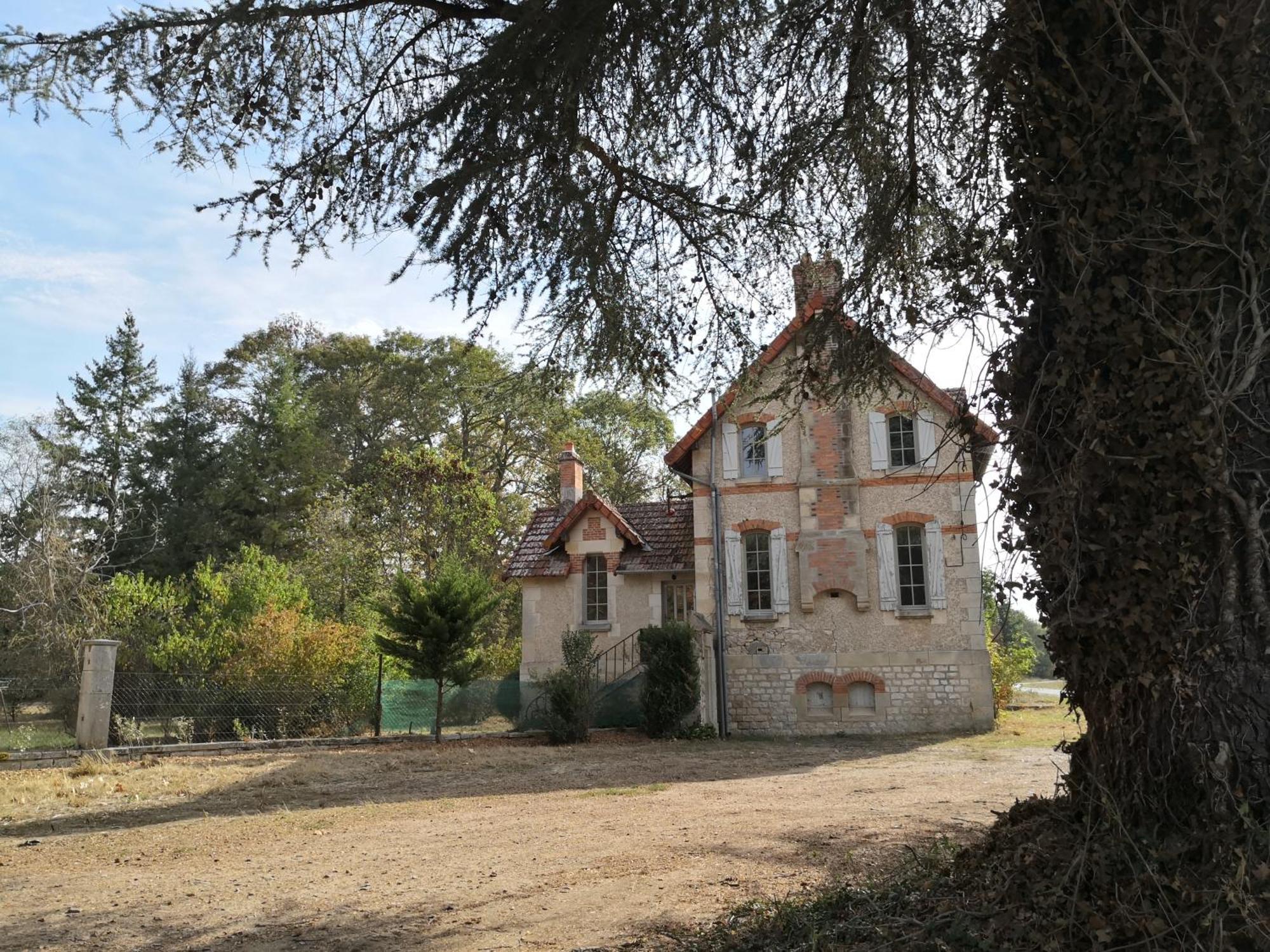 Maison La Demi-Lune Boulleret Exterior photo